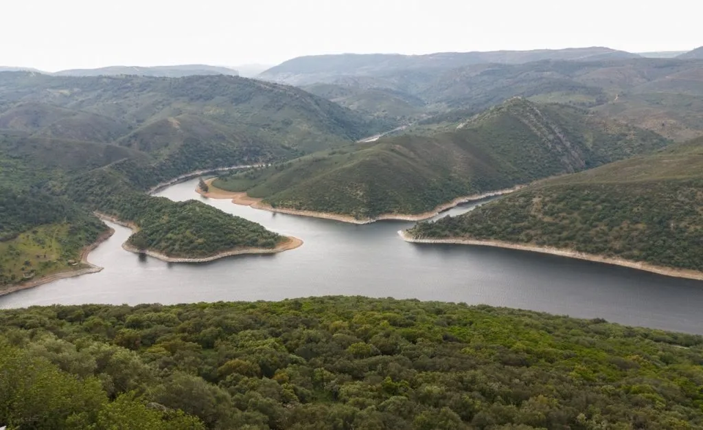 Vista relacionada con Monfragüe y patrimonio vivo